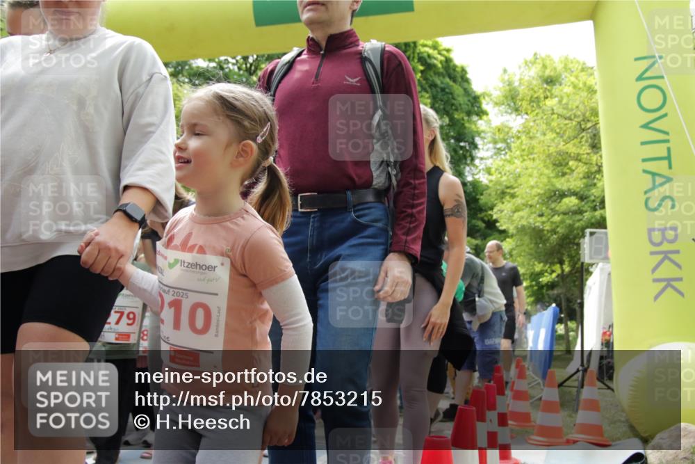 17.05.2025 - Störlauf H.Heesch http://msf.ph/oto/7853215 17.05.2025 13:03:43 Ziel  meine-sportfotos.de