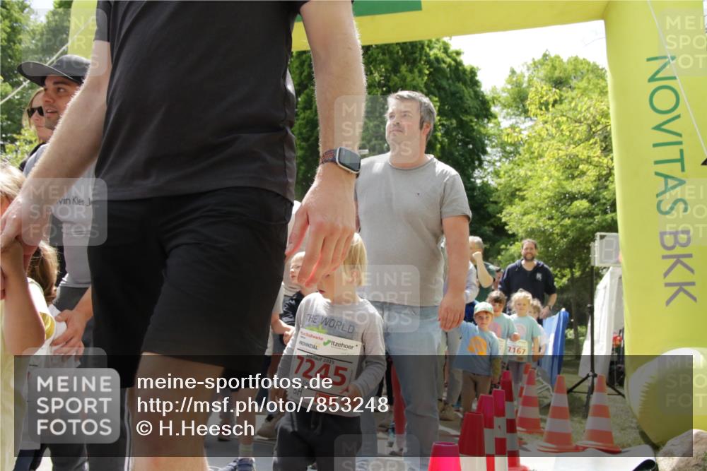 17.05.2025 - Störlauf H.Heesch http://msf.ph/oto/7853248 17.05.2025 13:03:58 Ziel  meine-sportfotos.de