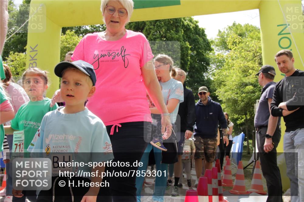 17.05.2025 - Störlauf H.Heesch http://msf.ph/oto/7853301 17.05.2025 13:04:30 Ziel  meine-sportfotos.de