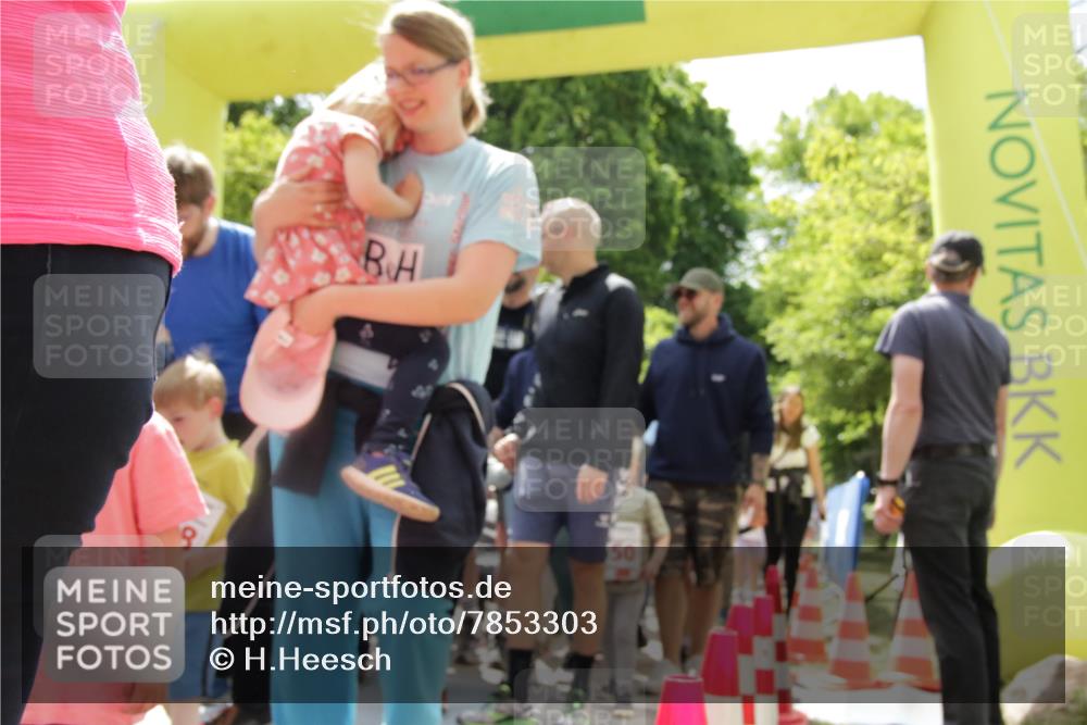 17.05.2025 - Störlauf H.Heesch http://msf.ph/oto/7853303 17.05.2025 13:04:32 Ziel  meine-sportfotos.de