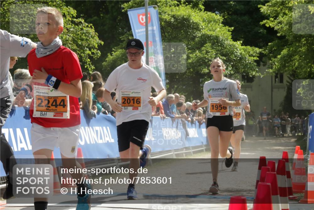 17.05.2025 - Störlauf H.Heesch http://msf.ph/oto/7853601 17.05.2025 15:28:25 Ziel  meine-sportfotos.de
