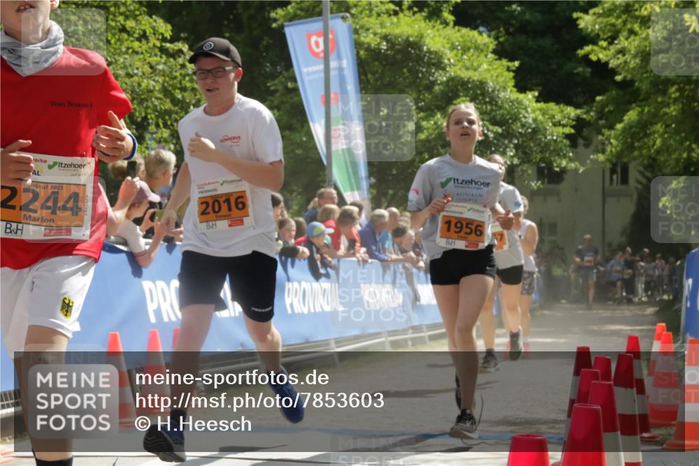 17.05.2025 - Störlauf H.Heesch http://msf.ph/oto/7853603 17.05.2025 15:28:25 Ziel  meine-sportfotos.de