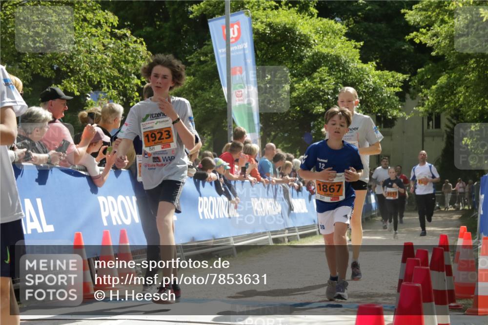 17.05.2025 - Störlauf H.Heesch http://msf.ph/oto/7853631 17.05.2025 15:28:38 Ziel  meine-sportfotos.de