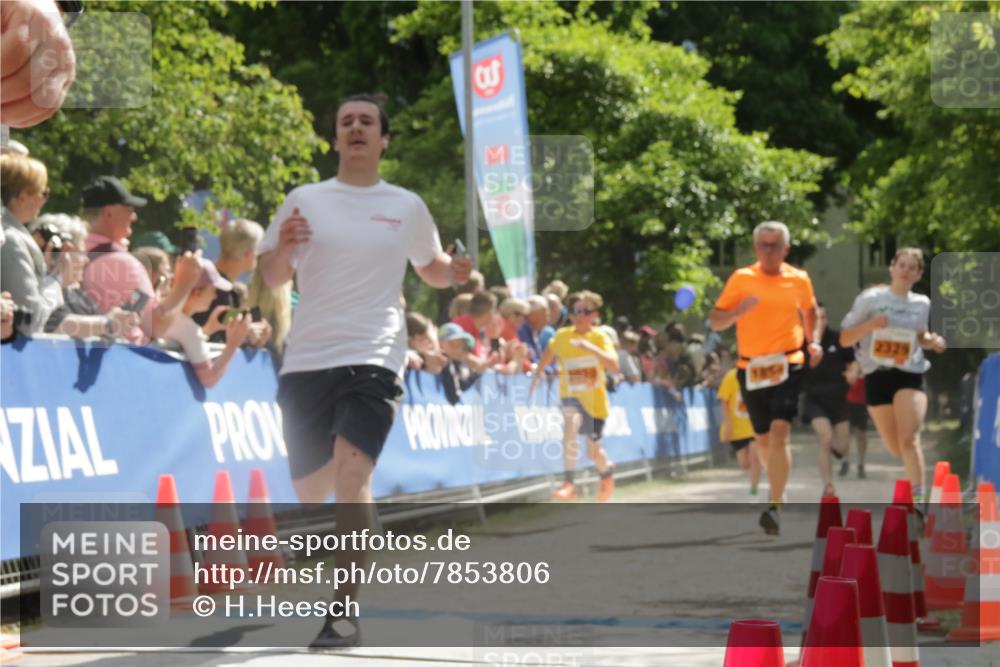 17.05.2025 - Störlauf H.Heesch http://msf.ph/oto/7853806 17.05.2025 15:30:01 Ziel  meine-sportfotos.de