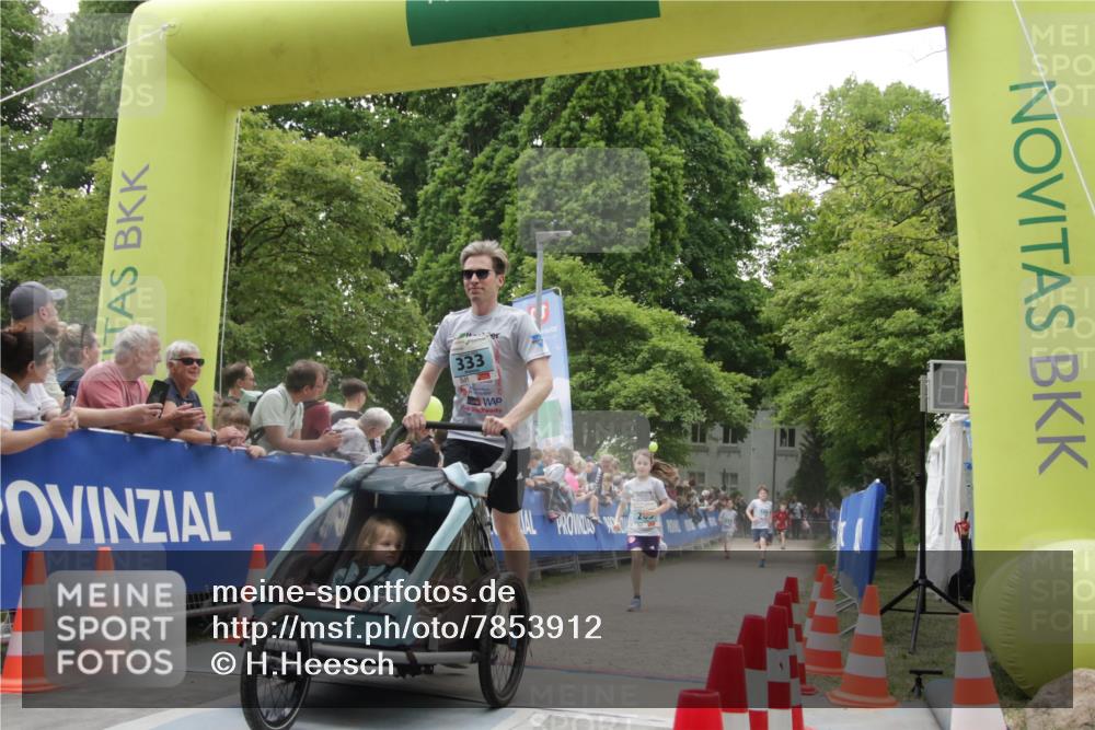 17.05.2025 - Störlauf H.Heesch http://msf.ph/oto/7853912 17.05.2025 13:43:57 Ziel  meine-sportfotos.de