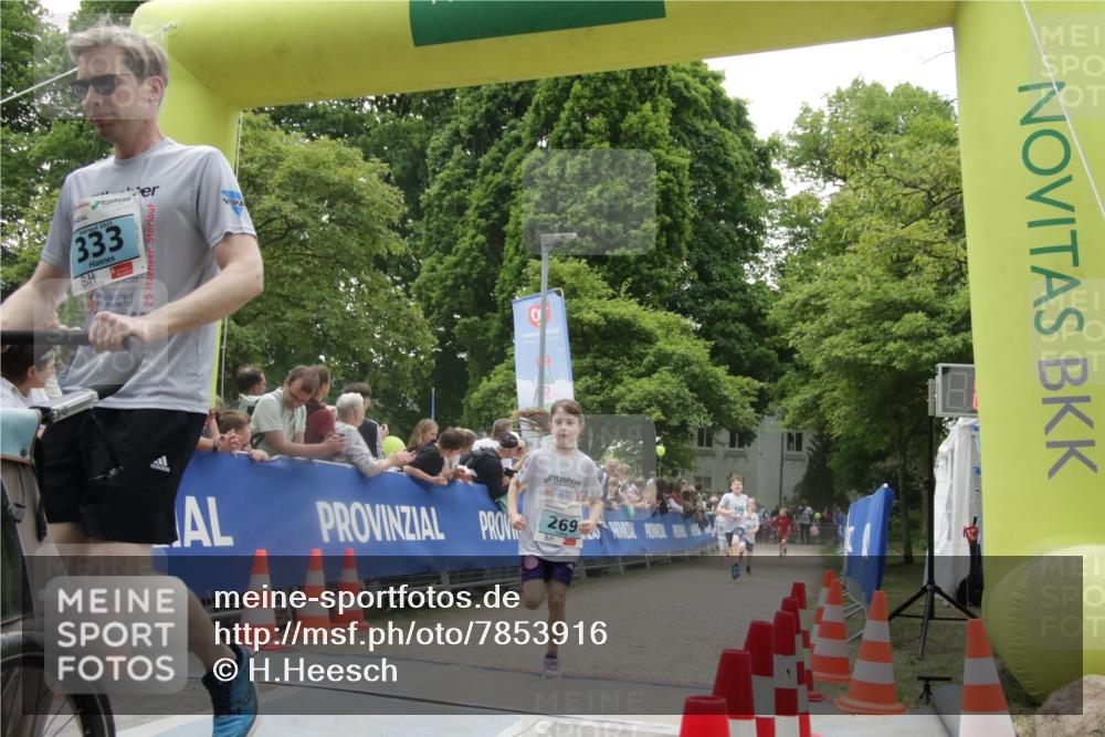 17.05.2025 - Störlauf H.Heesch http://msf.ph/oto/7853916 17.05.2025 13:43:58 Ziel  meine-sportfotos.de