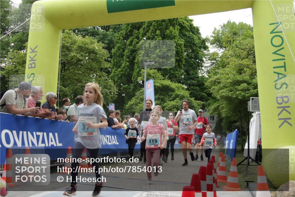 17.05.2025 - Störlauf H.Heesch http://msf.ph/oto/7854013 17.05.2025 13:45:13 Ziel  meine-sportfotos.de