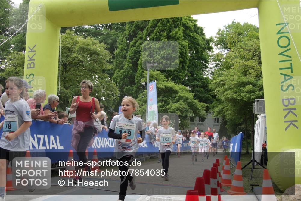 17.05.2025 - Störlauf H.Heesch http://msf.ph/oto/7854035 17.05.2025 13:45:22 Ziel  meine-sportfotos.de