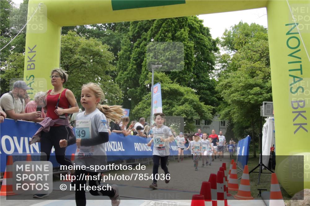 17.05.2025 - Störlauf H.Heesch http://msf.ph/oto/7854036 17.05.2025 13:45:22 Ziel  meine-sportfotos.de