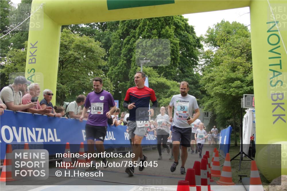 17.05.2025 - Störlauf H.Heesch http://msf.ph/oto/7854045 17.05.2025 13:45:27 Ziel  meine-sportfotos.de