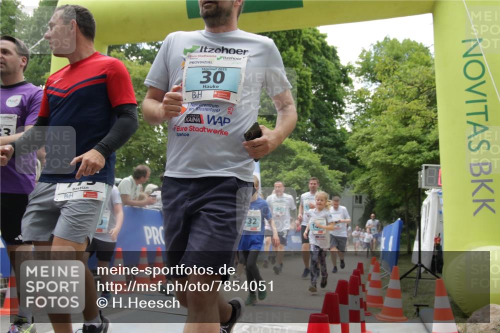 17.05.2025 - Störlauf H.Heesch http://msf.ph/oto/7854051 17.05.2025 13:45:29 Ziel  meine-sportfotos.de
