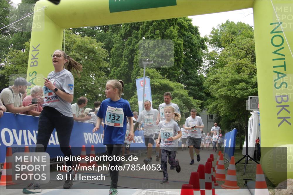 17.05.2025 - Störlauf H.Heesch http://msf.ph/oto/7854053 17.05.2025 13:45:29 Ziel  meine-sportfotos.de