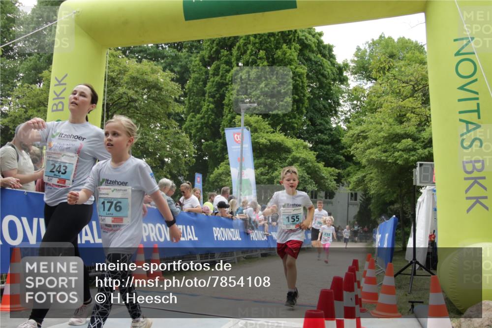 17.05.2025 - Störlauf H.Heesch http://msf.ph/oto/7854108 17.05.2025 13:45:47 Ziel  meine-sportfotos.de