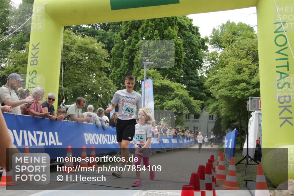 17.05.2025 - Störlauf H.Heesch http://msf.ph/oto/7854109 17.05.2025 13:45:50 Ziel  meine-sportfotos.de