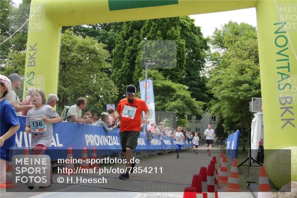 17.05.2025 - Störlauf H.Heesch http://msf.ph/oto/7854211 17.05.2025 13:47:05 Ziel  meine-sportfotos.de