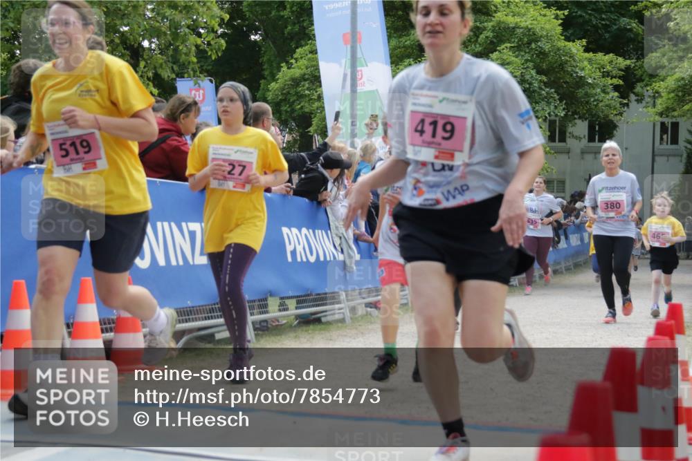17.05.2025 - Störlauf H.Heesch http://msf.ph/oto/7854773 17.05.2025 13:58:50 Ziel  meine-sportfotos.de