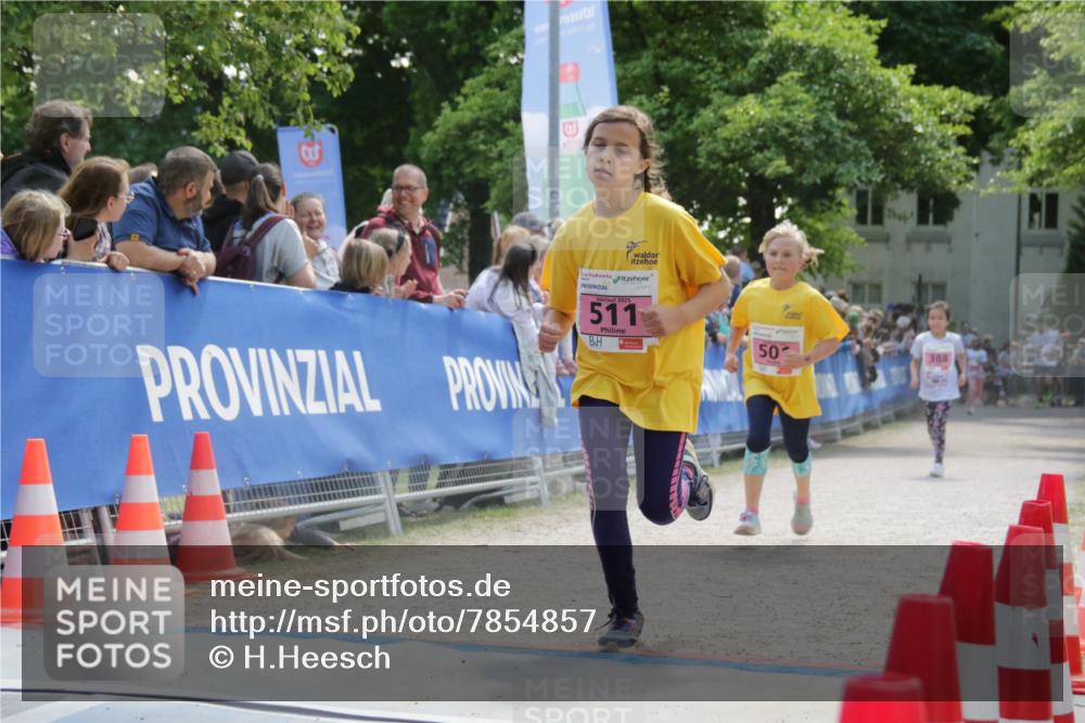 17.05.2025 - Störlauf H.Heesch http://msf.ph/oto/7854857 17.05.2025 14:00:05 Ziel  meine-sportfotos.de