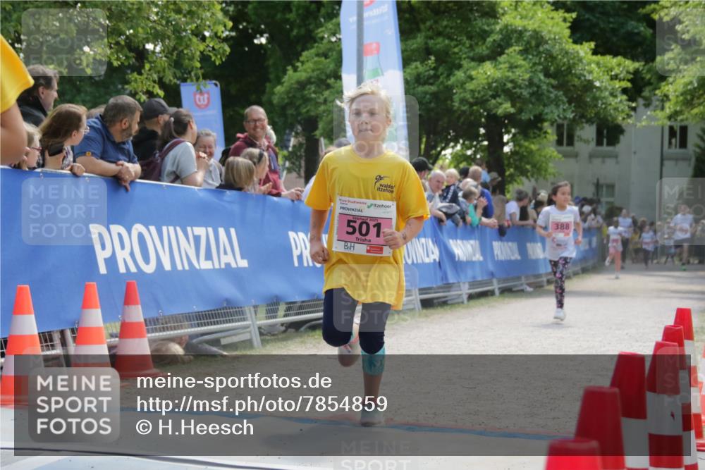 17.05.2025 - Störlauf H.Heesch http://msf.ph/oto/7854859 17.05.2025 14:00:06 Ziel  meine-sportfotos.de