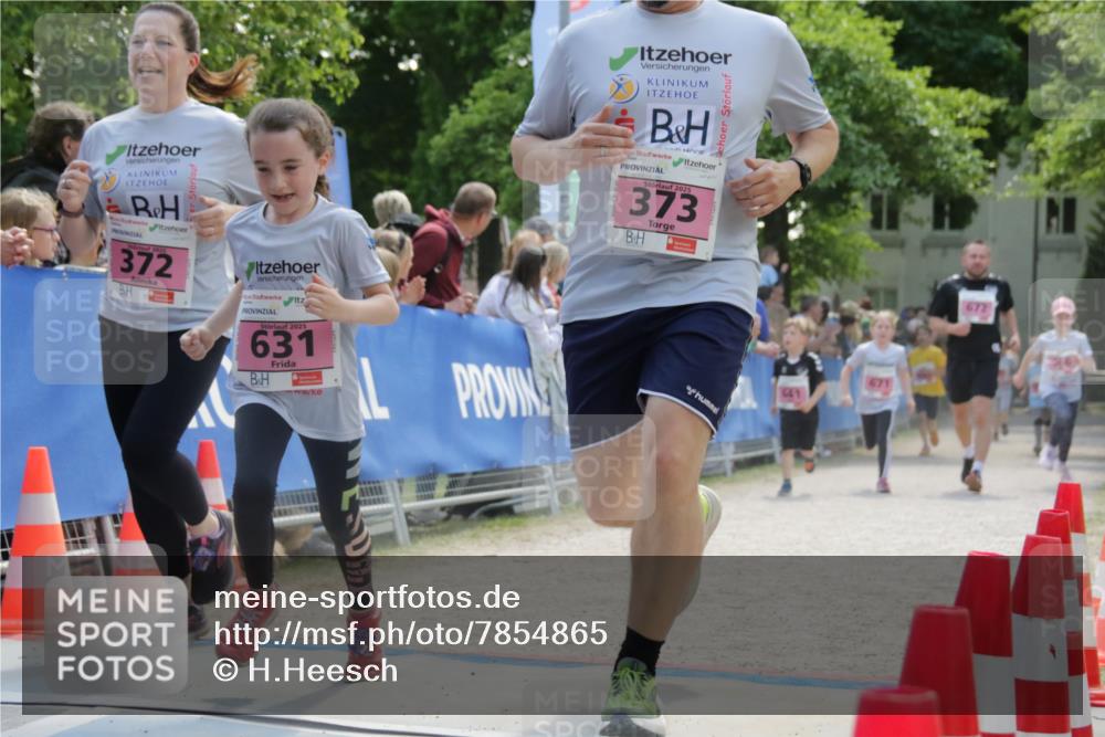 17.05.2025 - Störlauf H.Heesch http://msf.ph/oto/7854865 17.05.2025 14:00:15 Ziel  meine-sportfotos.de