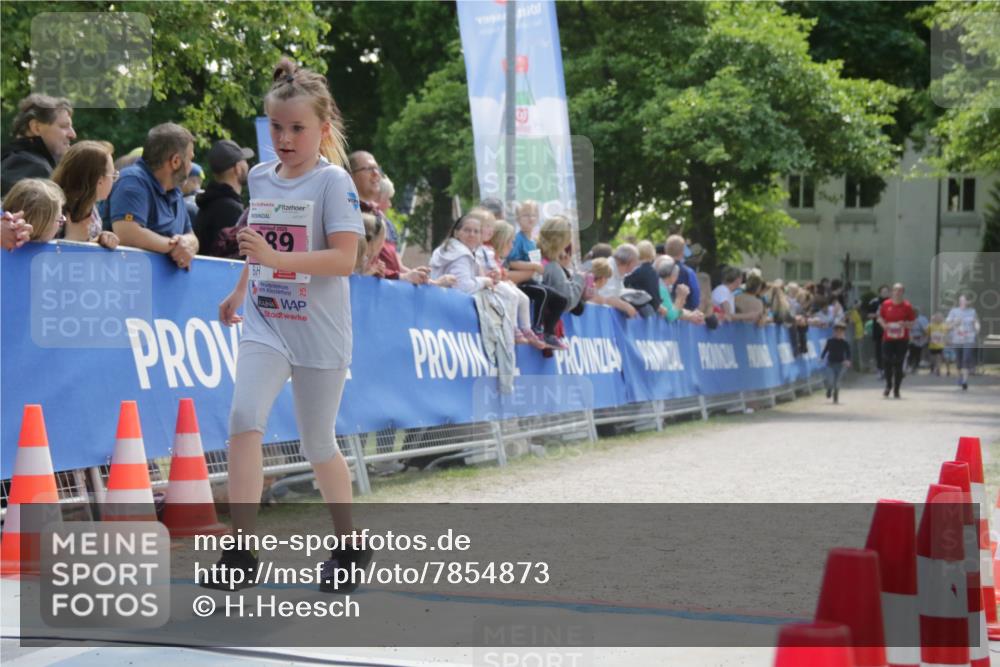 17.05.2025 - Störlauf H.Heesch http://msf.ph/oto/7854873 17.05.2025 14:00:24 Ziel  meine-sportfotos.de