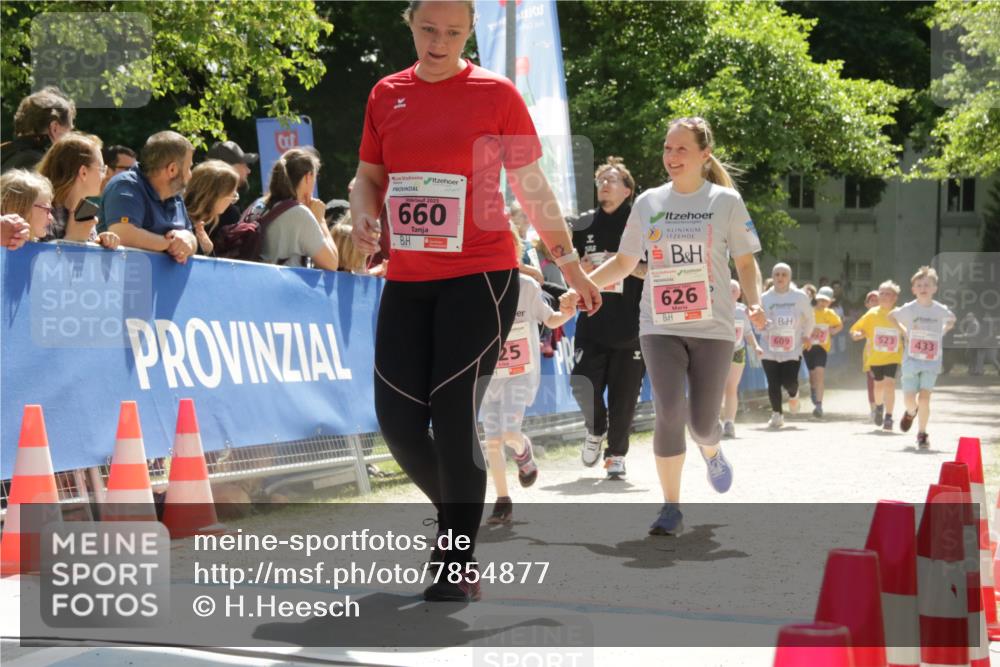 17.05.2025 - Störlauf H.Heesch http://msf.ph/oto/7854877 17.05.2025 14:00:34 Ziel  meine-sportfotos.de
