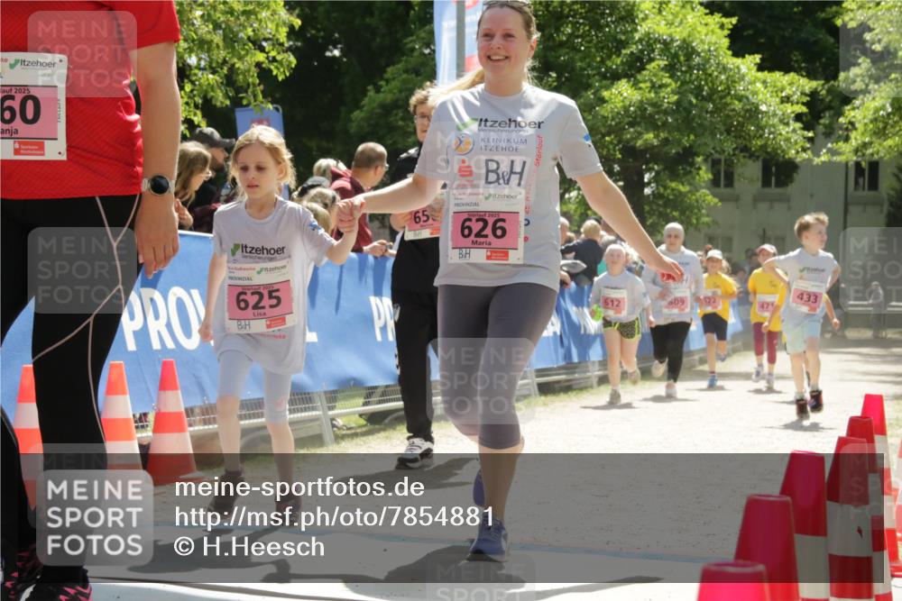 17.05.2025 - Störlauf H.Heesch http://msf.ph/oto/7854881 17.05.2025 14:00:35 Ziel  meine-sportfotos.de