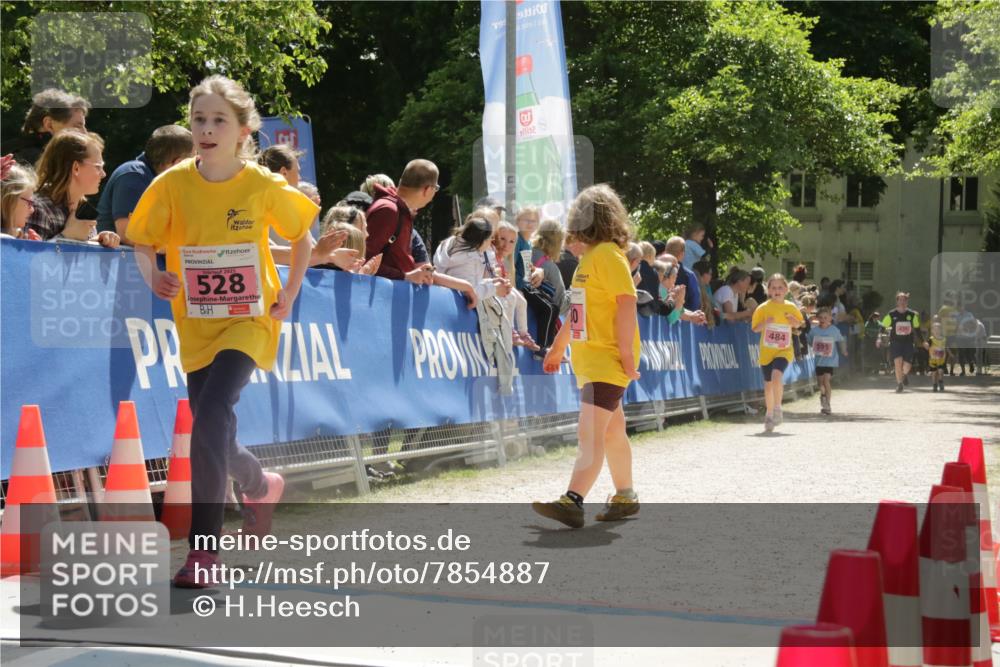 17.05.2025 - Störlauf H.Heesch http://msf.ph/oto/7854887 17.05.2025 14:01:04 Ziel  meine-sportfotos.de
