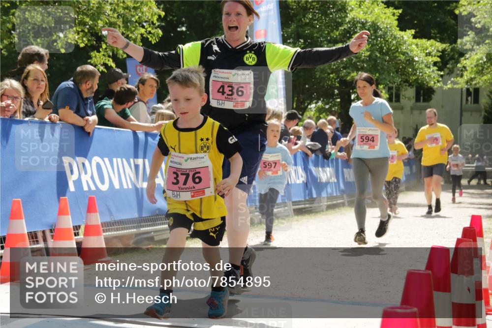 17.05.2025 - Störlauf H.Heesch http://msf.ph/oto/7854895 17.05.2025 14:01:14 Ziel  meine-sportfotos.de