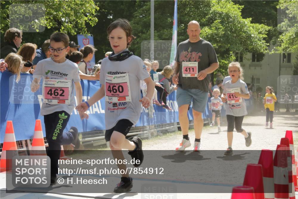 17.05.2025 - Störlauf H.Heesch http://msf.ph/oto/7854912 17.05.2025 14:01:53 Ziel  meine-sportfotos.de