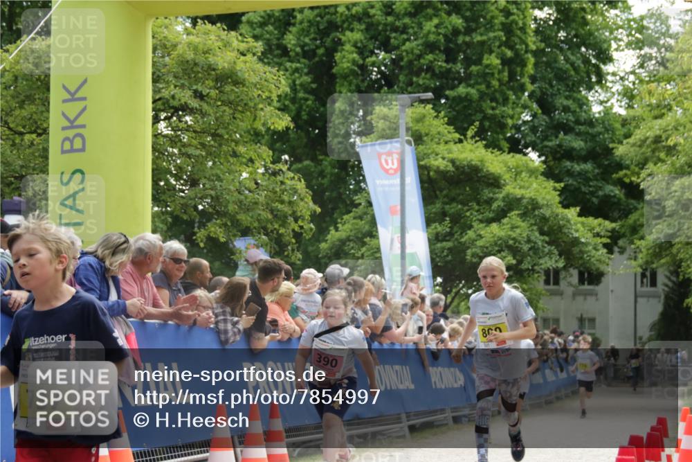 17.05.2025 - Störlauf H.Heesch http://msf.ph/oto/7854997 17.05.2025 14:10:41 Ziel  meine-sportfotos.de