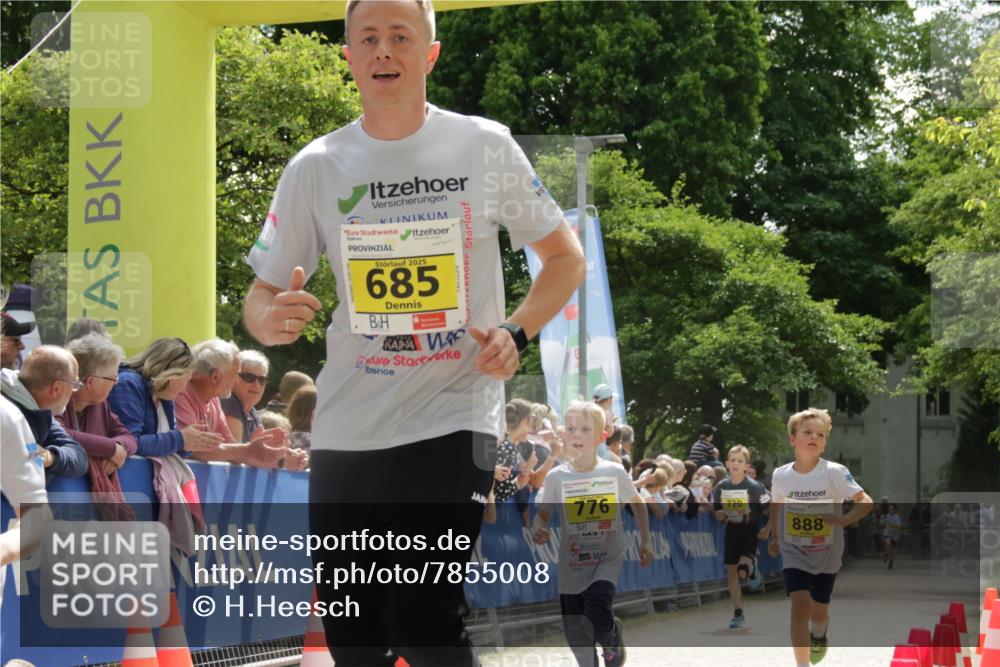 17.05.2025 - Störlauf H.Heesch http://msf.ph/oto/7855008 17.05.2025 14:11:41 Ziel  meine-sportfotos.de