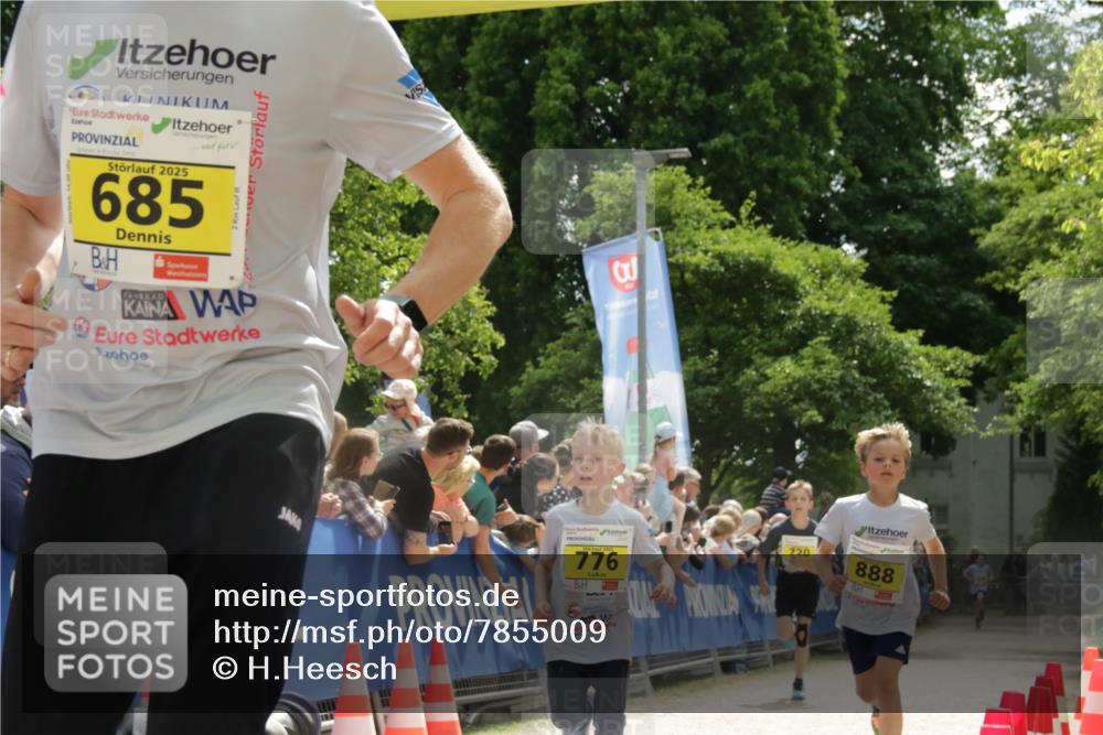 17.05.2025 - Störlauf H.Heesch http://msf.ph/oto/7855009 17.05.2025 14:11:41 Ziel  meine-sportfotos.de