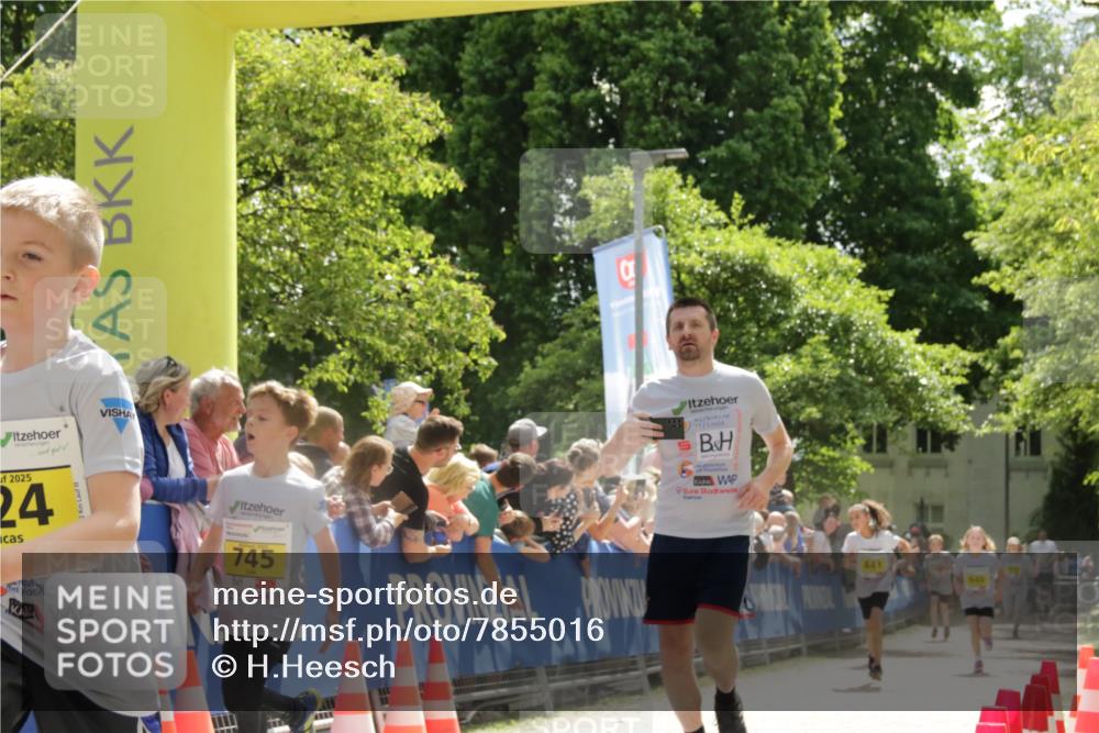 17.05.2025 - Störlauf H.Heesch http://msf.ph/oto/7855016 17.05.2025 14:11:56 Ziel  meine-sportfotos.de
