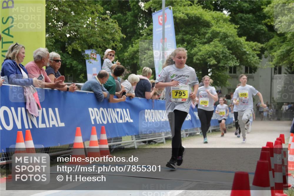17.05.2025 - Störlauf H.Heesch http://msf.ph/oto/7855301 17.05.2025 14:15:27 Ziel  meine-sportfotos.de