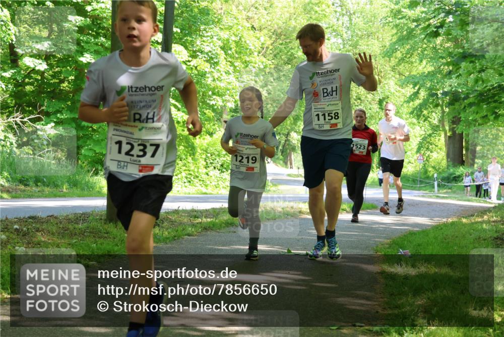 17.05.2025 - Störlauf Strokosch-Dieckow http://msf.ph/oto/7856650 17.05.2025 14:42:59 Laufen 2025, 1237, 1219, 1158, 1523 meine-sportfotos.de