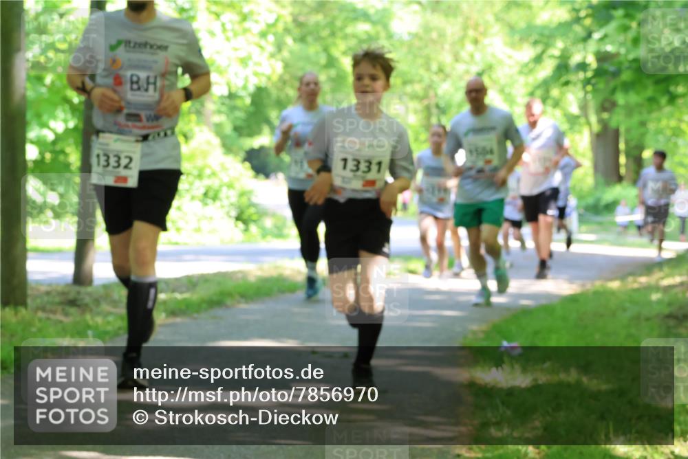 17.05.2025 - Störlauf Strokosch-Dieckow http://msf.ph/oto/7856970 17.05.2025 14:44:43 Laufen 1332, 1331 meine-sportfotos.de