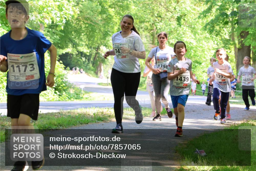 17.05.2025 - Störlauf Strokosch-Dieckow http://msf.ph/oto/7857065 17.05.2025 14:45:09 Laufen 2025, 1173, 143, 14, 1398, 1439, 139, 1633 meine-sportfotos.de