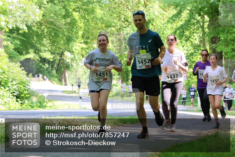 17.05.2025 - Störlauf Strokosch-Dieckow http://msf.ph/oto/7857247 17.05.2025 14:46:24 Laufen 2025, 1451, 2125, 1452, 1437, 14, 1455 meine-sportfotos.de