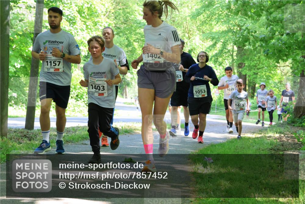 17.05.2025 - Störlauf Strokosch-Dieckow http://msf.ph/oto/7857452 17.05.2025 14:46:54 Laufen 1157, 1403, 1402, 63, 1053, 1649, 1469, 1106, 1325, 1276 meine-sportfotos.de