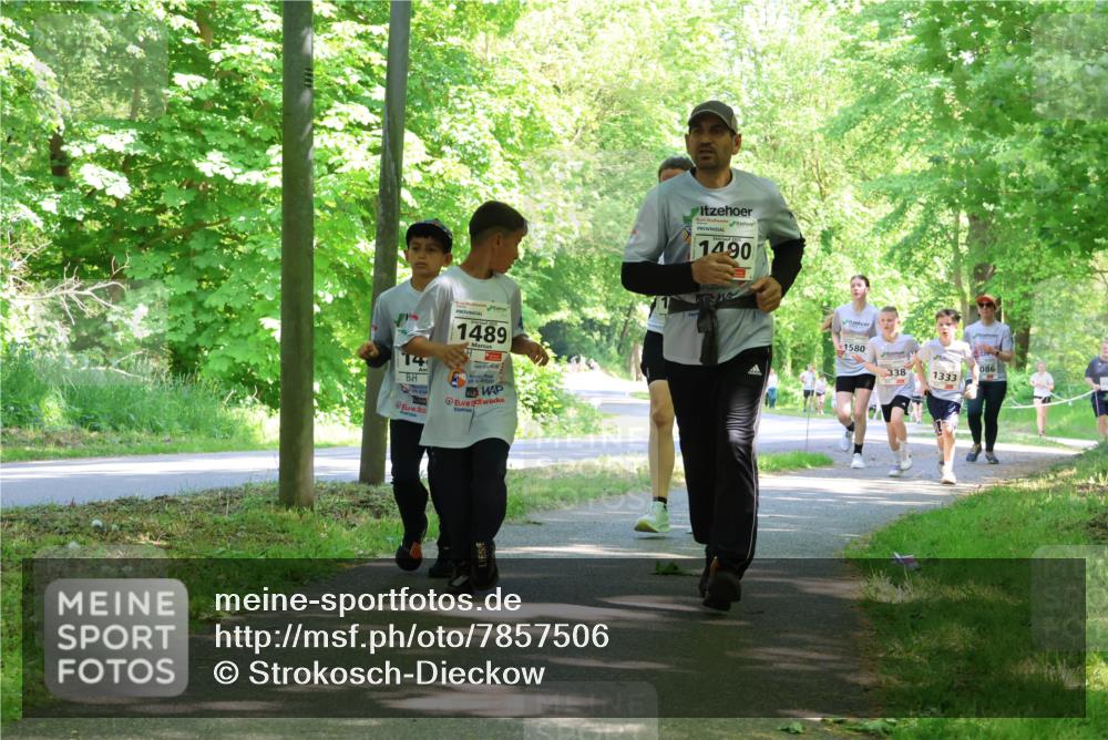 17.05.2025 - Störlauf Strokosch-Dieckow http://msf.ph/oto/7857506 17.05.2025 14:47:28 Laufen 14, 1489, 1490, 1580, 086, 338, 1333 meine-sportfotos.de