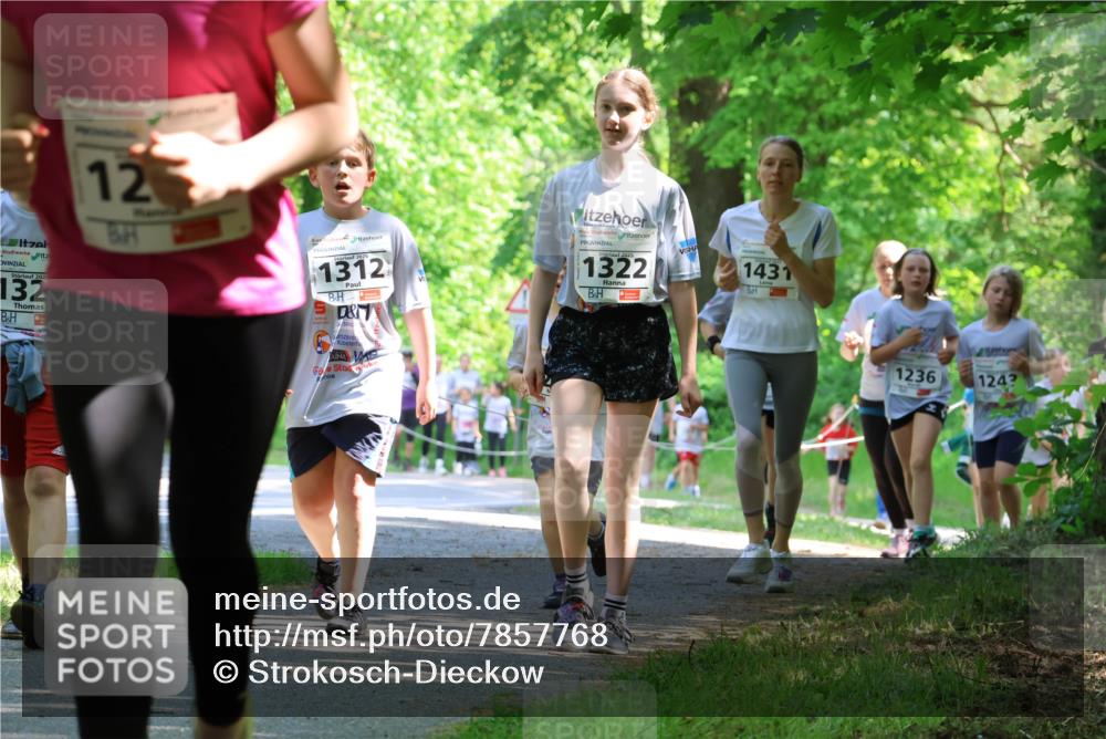17.05.2025 - Störlauf Strokosch-Dieckow http://msf.ph/oto/7857768 17.05.2025 14:48:39 Laufen 132, 12, 1312, 2025, 1322, 1431, 1236, 124 meine-sportfotos.de