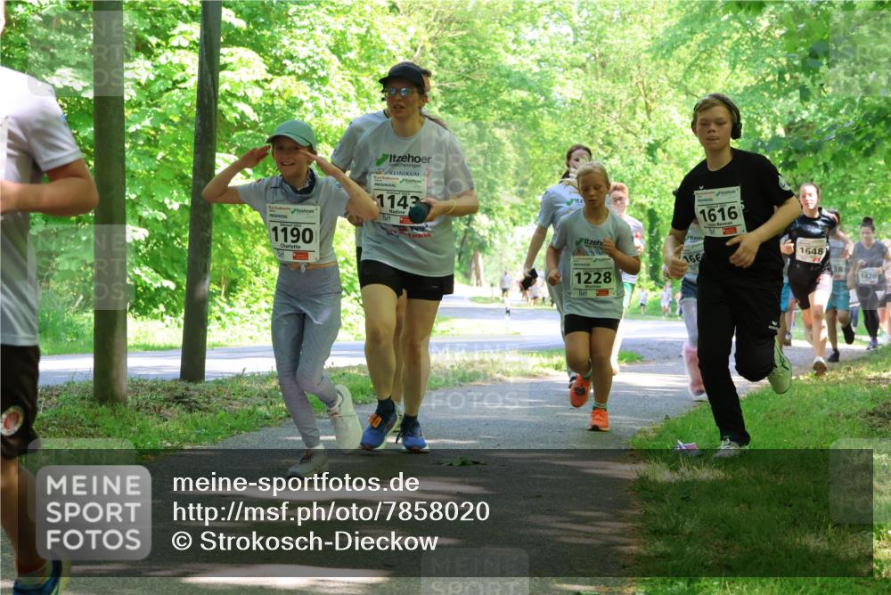 17.05.2025 - Störlauf Strokosch-Dieckow http://msf.ph/oto/7858020 17.05.2025 14:49:55 Laufen 1190, 1143, 1228, 166, 1616, 1648, 38, 1420 meine-sportfotos.de
