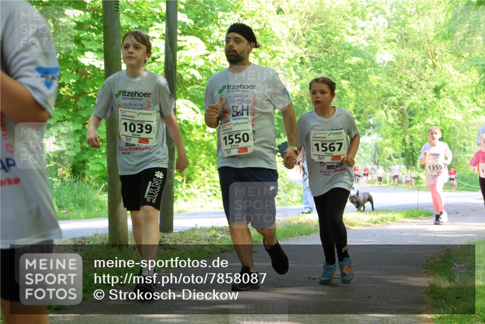 17.05.2025 - Störlauf Strokosch-Dieckow http://msf.ph/oto/7858087 17.05.2025 14:50:13 Laufen 1039, 2025, 1550, 2025, 1567, 1355, 1 meine-sportfotos.de