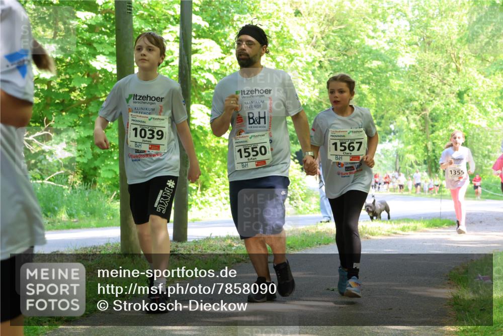 17.05.2025 - Störlauf Strokosch-Dieckow http://msf.ph/oto/7858090 17.05.2025 14:50:13 Laufen 1039, 2025, 1550, 2025, 1567, 1355 meine-sportfotos.de
