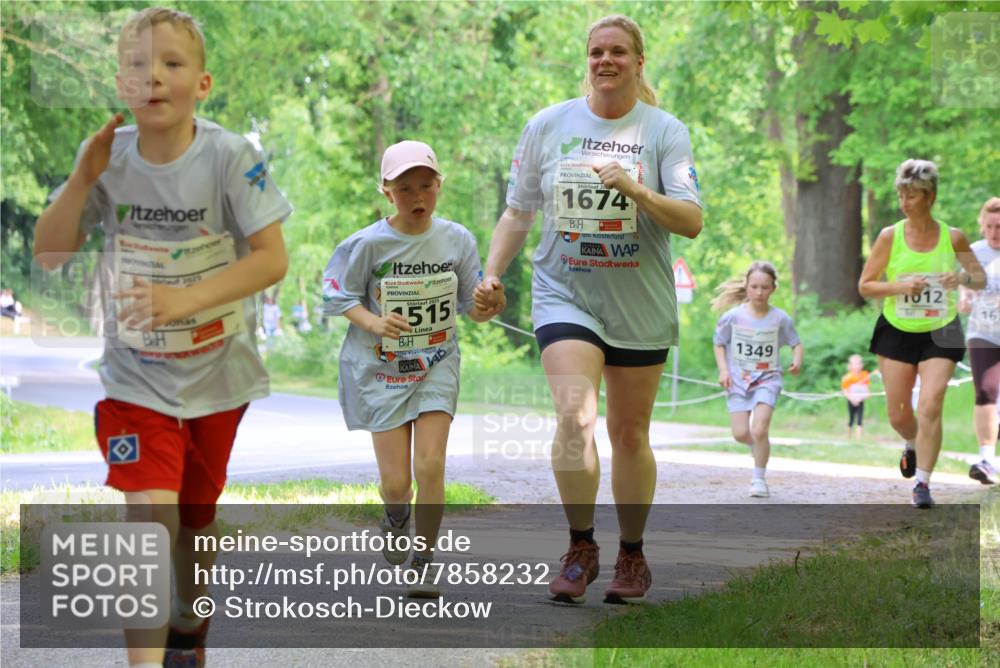 17.05.2025 - Störlauf Strokosch-Dieckow http://msf.ph/oto/7858232 17.05.2025 14:50:54 Laufen 20, 515, 20, 1674, 1349, 1012, 163 meine-sportfotos.de