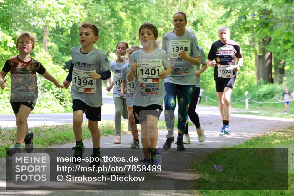17.05.2025 - Störlauf Strokosch-Dieckow http://msf.ph/oto/7858489 17.05.2025 14:52:38 Laufen 2025, 1394, 13, 13, 2025, 1401, 5, 1368, 1074 meine-sportfotos.de