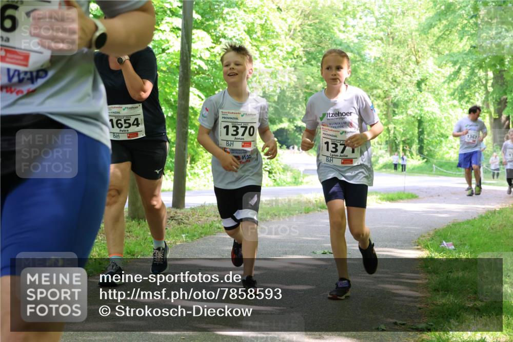 17.05.2025 - Störlauf Strokosch-Dieckow http://msf.ph/oto/7858593 17.05.2025 14:53:31 Laufen 6, 2025, 1654, 2025, 1370, 137, 1367 meine-sportfotos.de