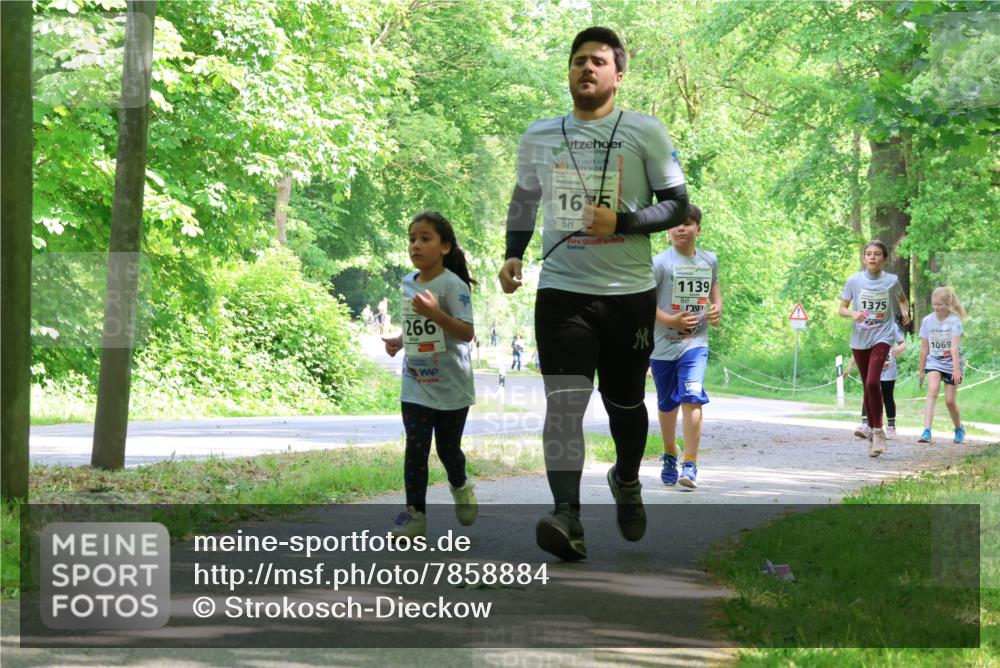 17.05.2025 - Störlauf Strokosch-Dieckow http://msf.ph/oto/7858884 17.05.2025 14:55:44 Laufen 266, 165, 1139, 1375, 1069 meine-sportfotos.de