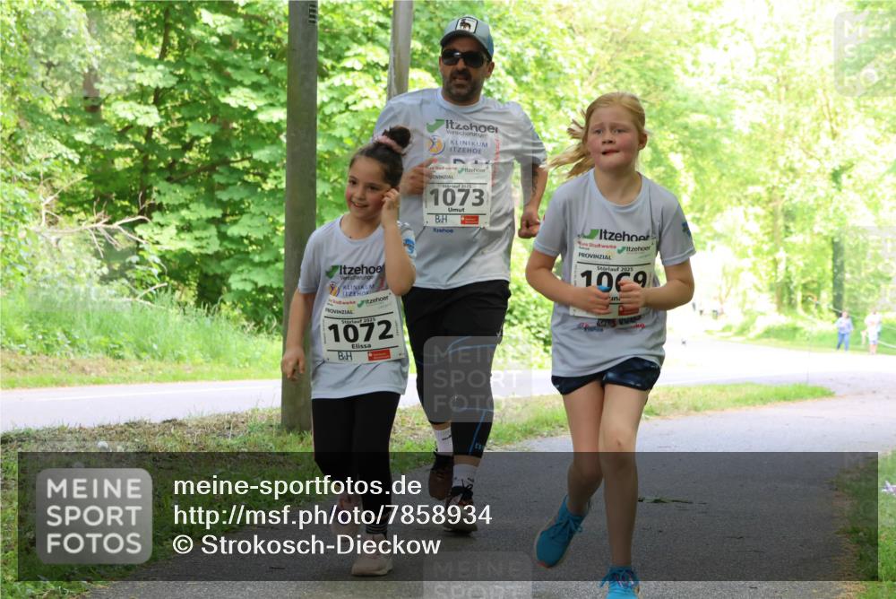 17.05.2025 - Störlauf Strokosch-Dieckow http://msf.ph/oto/7858934 17.05.2025 14:56:01 Laufen 2025, 1072, 2025, 1073, 2025, 1069 meine-sportfotos.de
