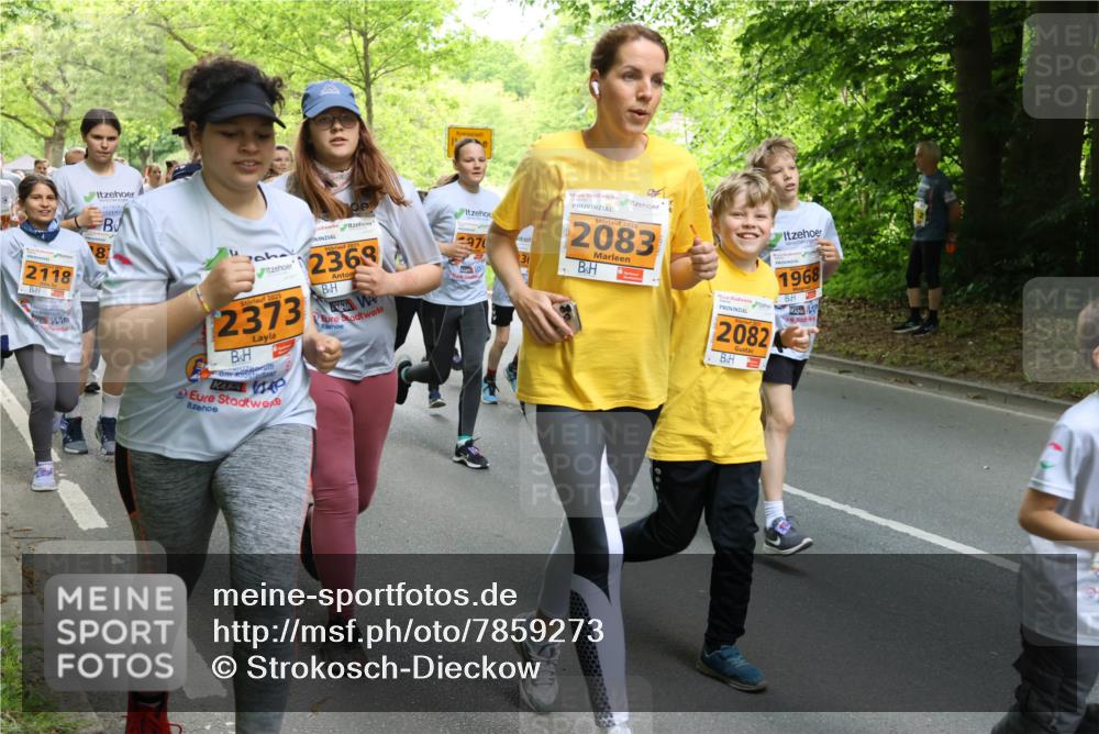 17.05.2025 - Störlauf Strokosch-Dieckow http://msf.ph/oto/7859273 17.05.2025 15:01:36 Laufen 2118, 8, 2025, 2368, 2025, 2373, 2025, 2083, 1968, 97, 3, 2082 meine-sportfotos.de